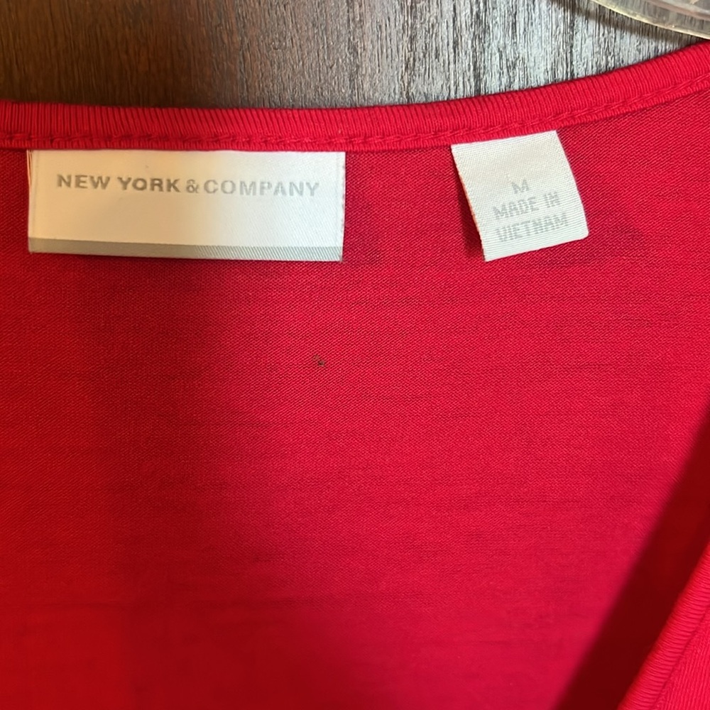 Two New York & Company Tops View 4